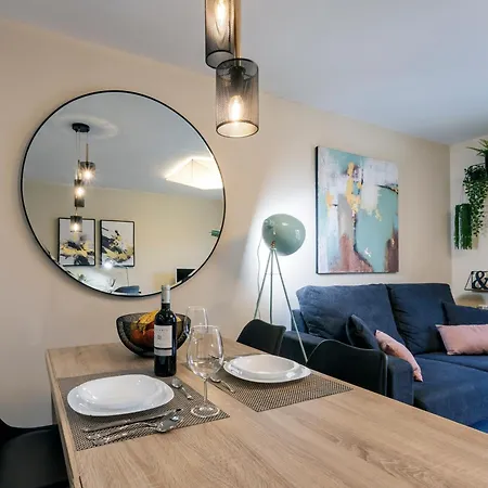 El Encanto Del 12 By Unique Burgo